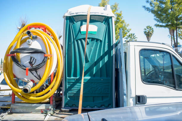 Best Porta potty delivery and setup  in Zionsville, IN